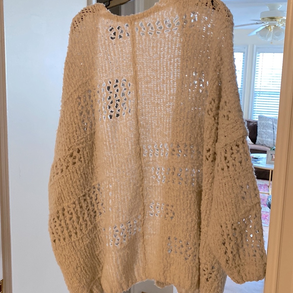 Free people loose fitting sweater, cardigan style